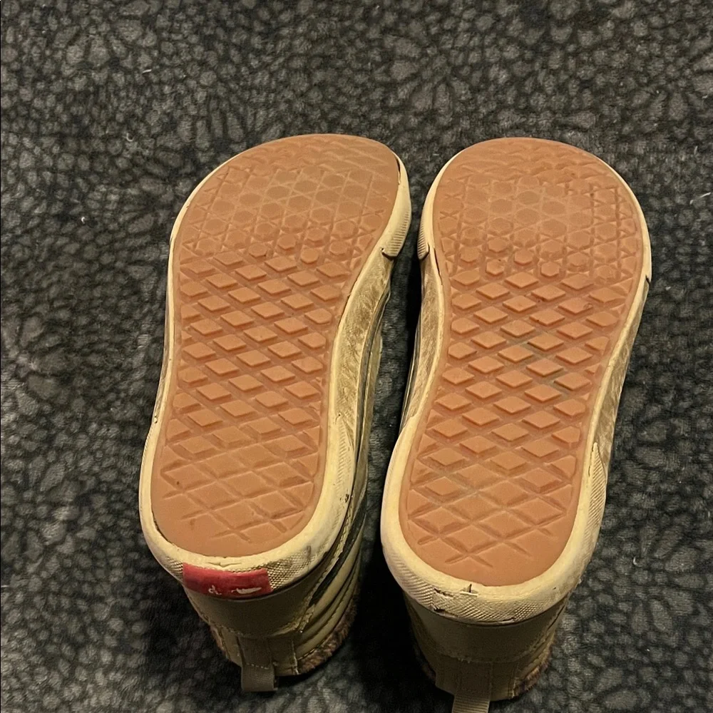 Vans Kids Tan High-Top Boots